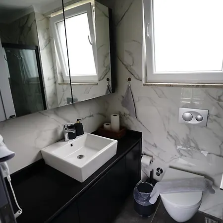 Sayir 2 Premium Villa's Vilă *