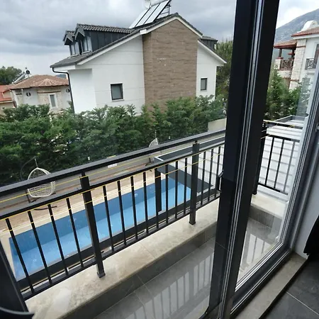 Vilă Sayir 2 Premium Villa's *