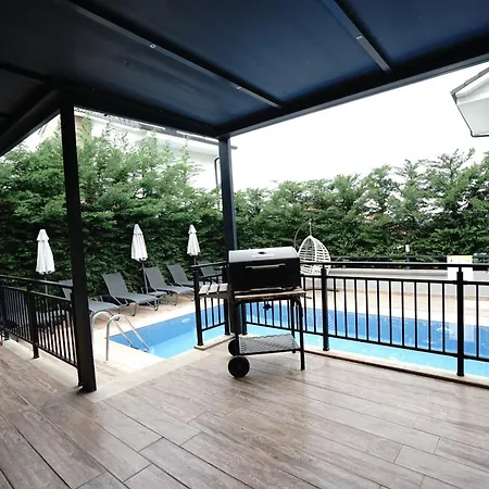 Vilă Sayir 2 Premium Villa's *