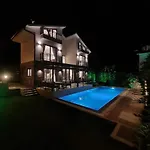 Sayir 2 Premium Villa's Villa Fethiye