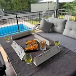 Villa Sayir 2 Premium Villa's