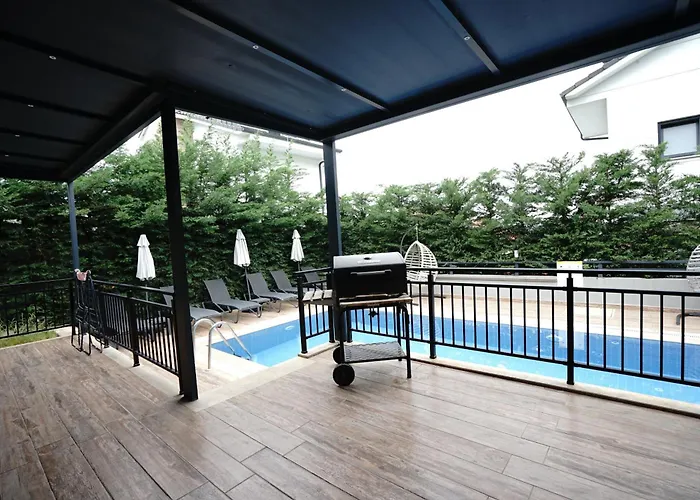 فيلة Sayir 2 Premium Villa's *